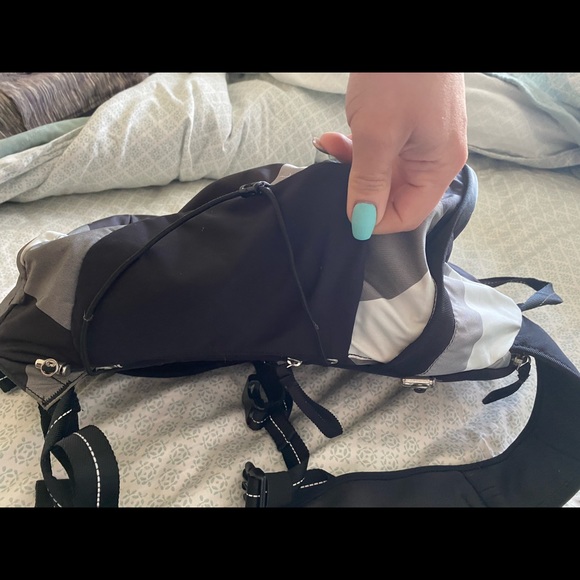 Lululemon “Run All Day” BackPack - Picture 4 of 7